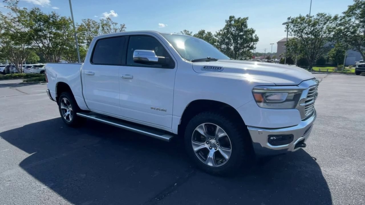 Used 2023 RAM 1500 Laramie AWD/4WD image 2