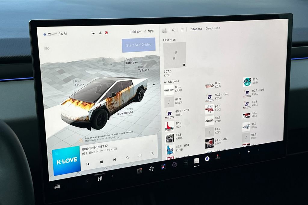 Used 2025 Tesla Cybertruck AWD Crew Cab image 17