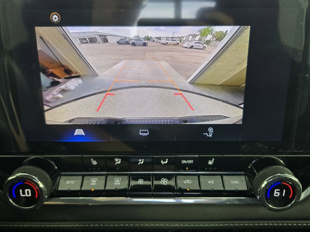 Used 2024 Chevrolet Colorado LT w/ LT Convenience Package II image 20