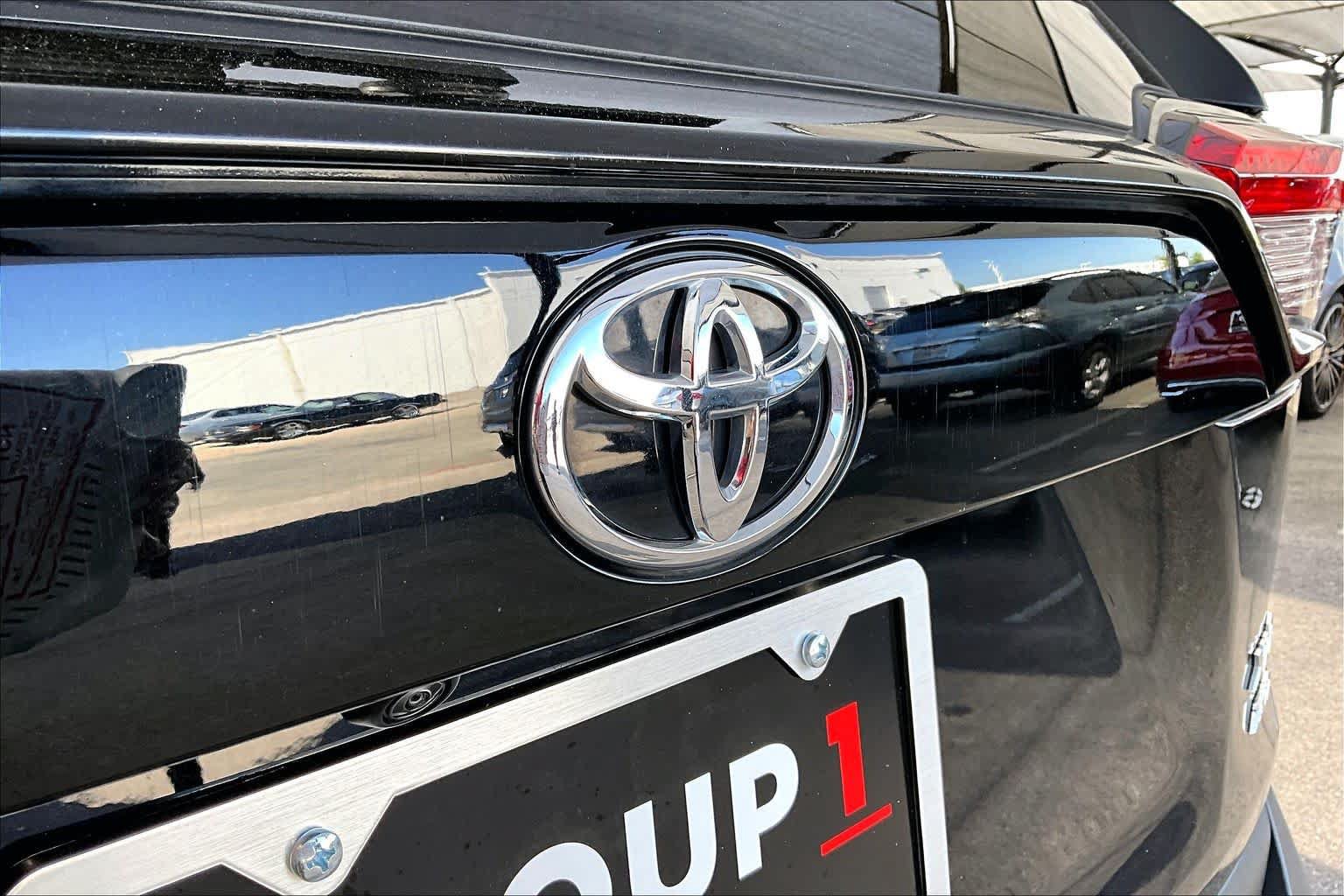 Used 2023 Toyota RAV4 XLE w/ Convenience Package AWD/4WD image 10