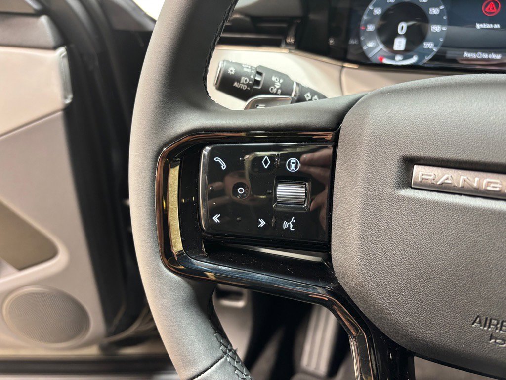 New 2026 Land Rover Range Rover Evoque S image 20