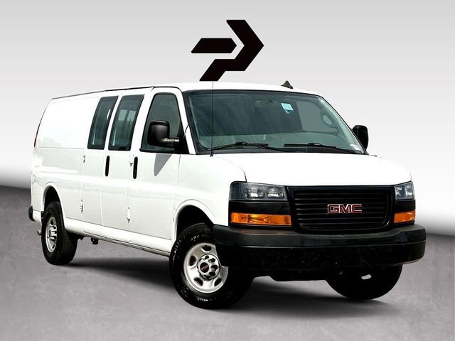 Used 2022 GMC Savana 3500 Extended w/ Driver Convenience Package image 1