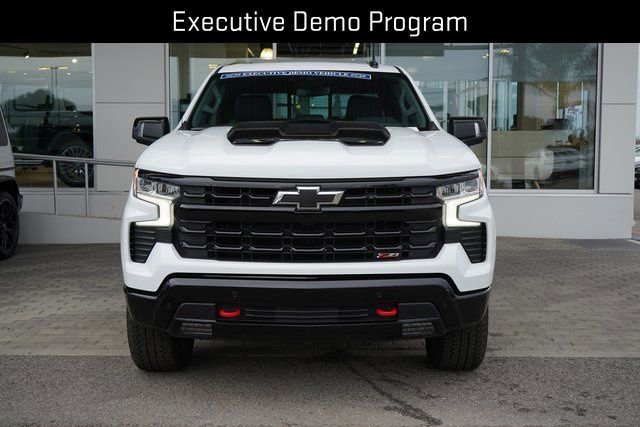 Used 2026 Chevrolet Silverado 1500 LT Trail Boss w/ LT Trail Boss Premium Package image 3