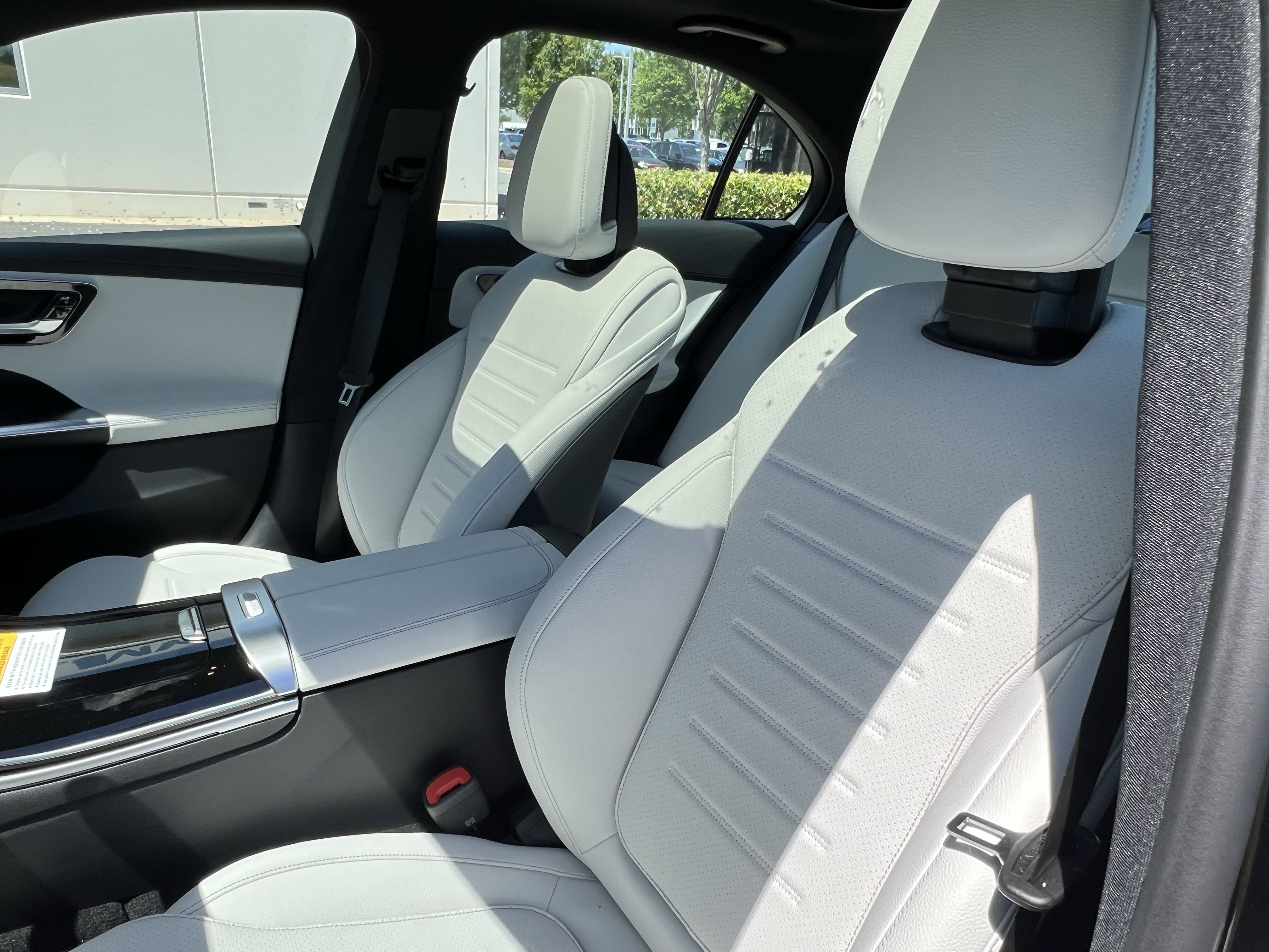 New 2025 Mercedes-Benz C 300 4MATIC Sedan image 15