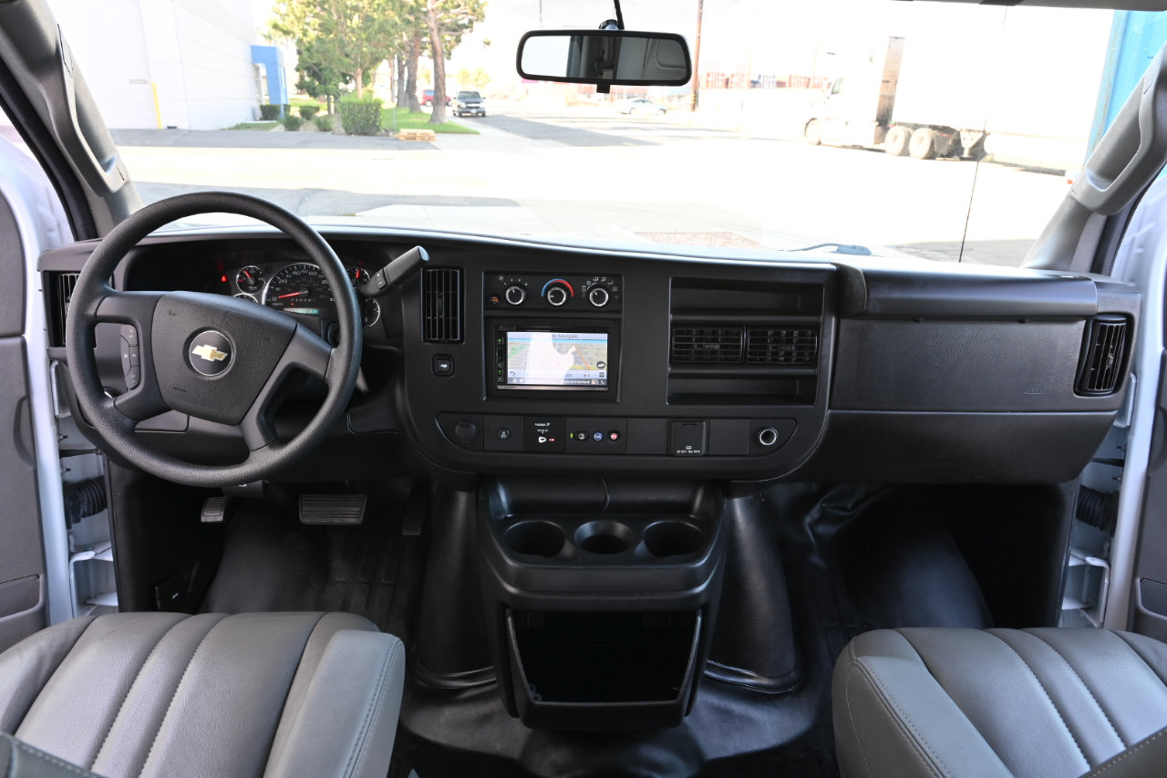Used 2022 Chevrolet Express 2500 w/ Driver Convenience Package RWD image 11