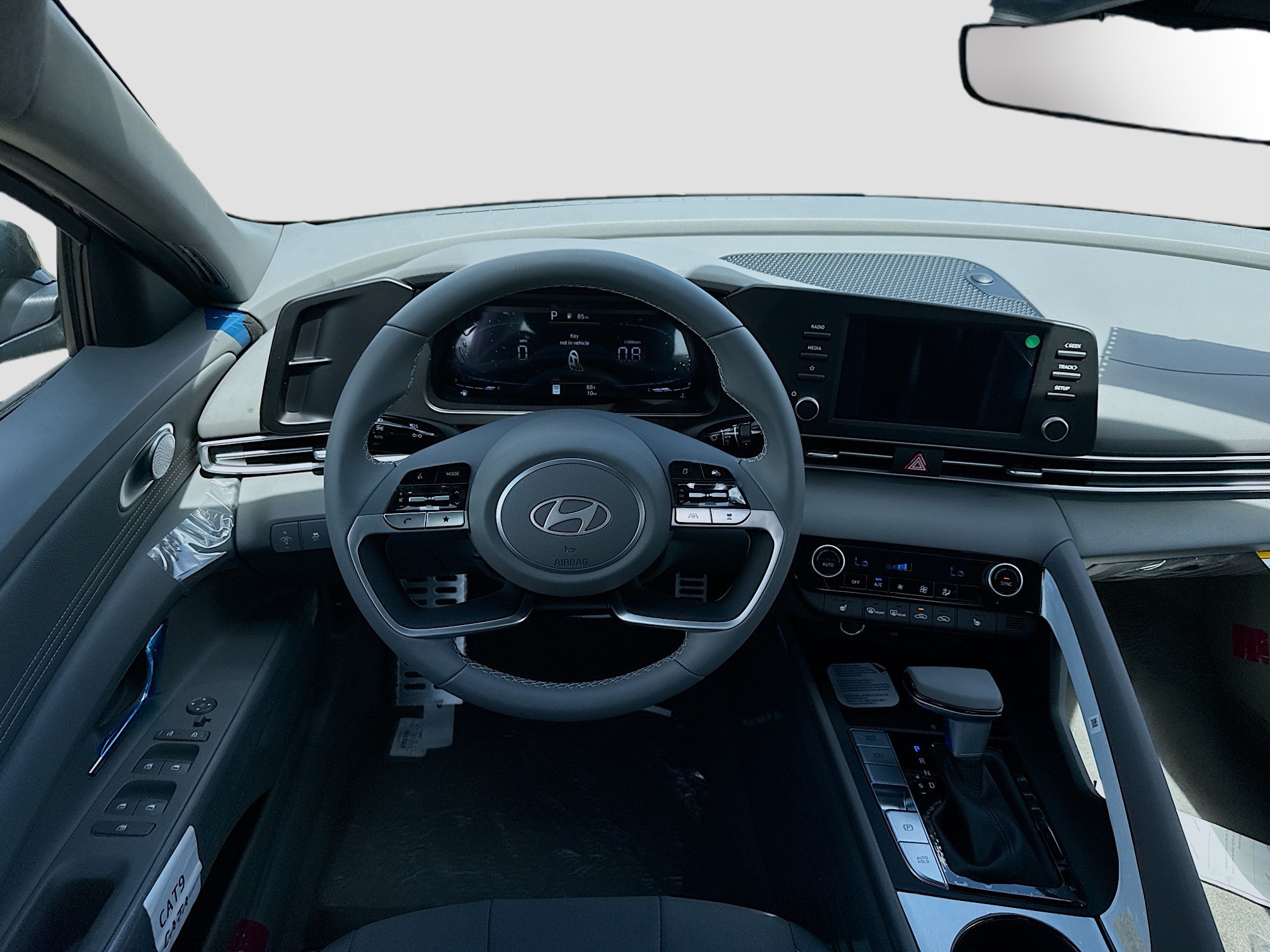 New 2026 Hyundai Elantra SEL Sport Premium FWD image 15