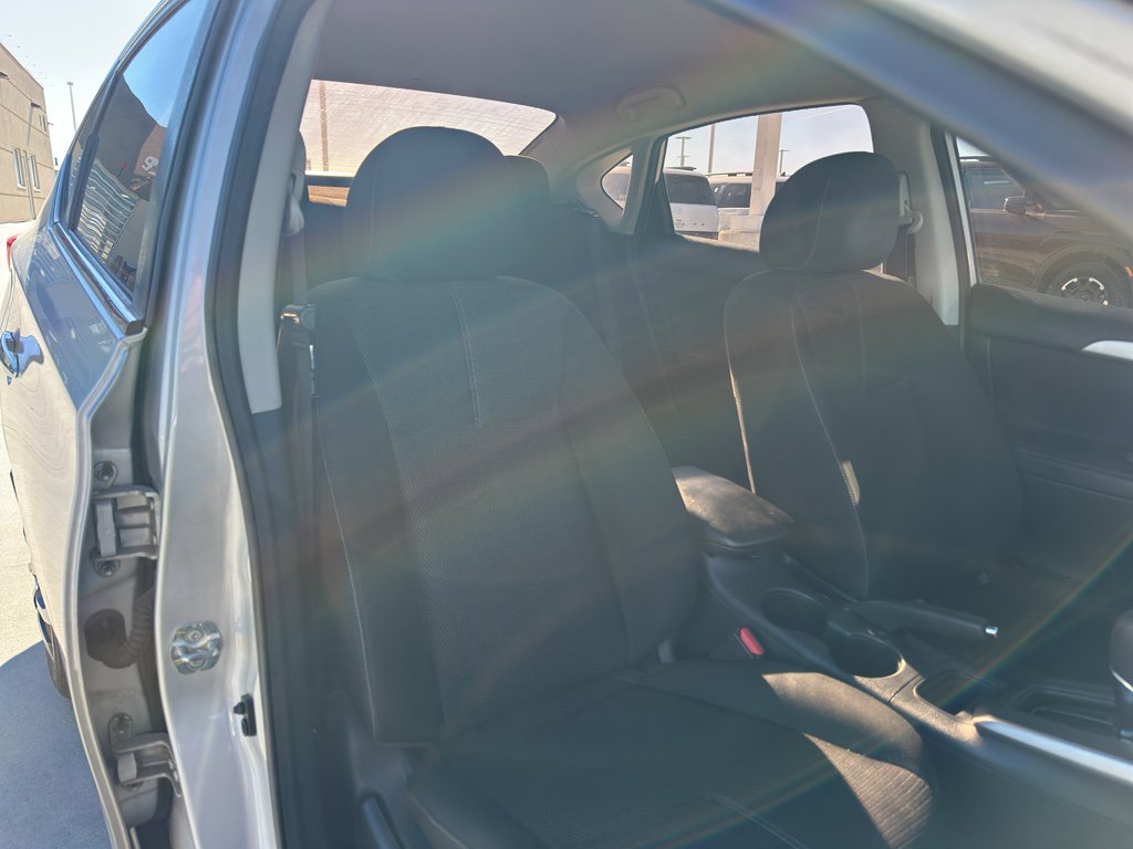 Used 2018 Nissan Sentra S image 27