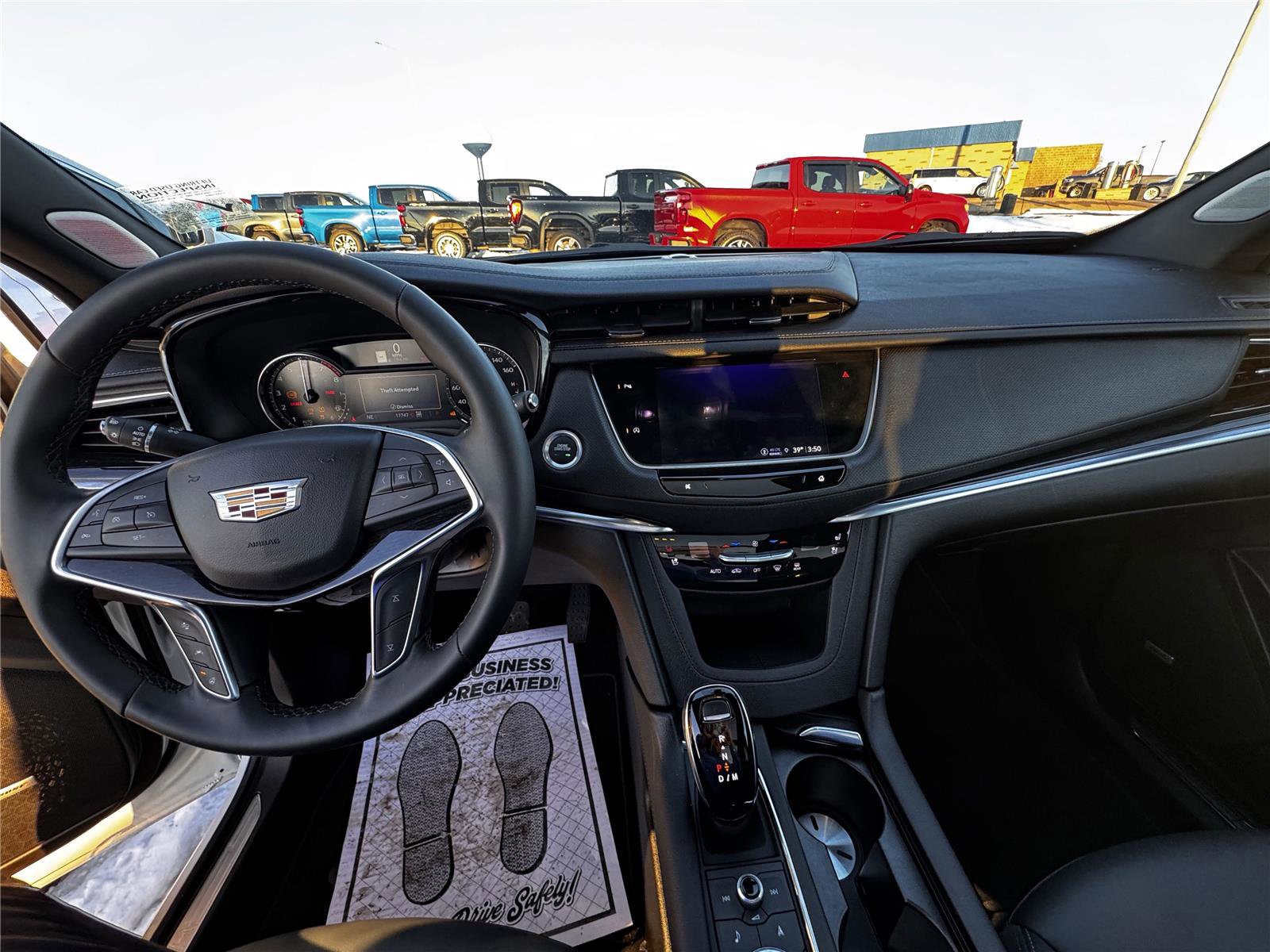 Used 2025 Cadillac XT5 Premium Luxury image 13