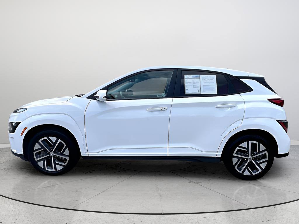 Used 2023 Hyundai Kona SE FWD image 11