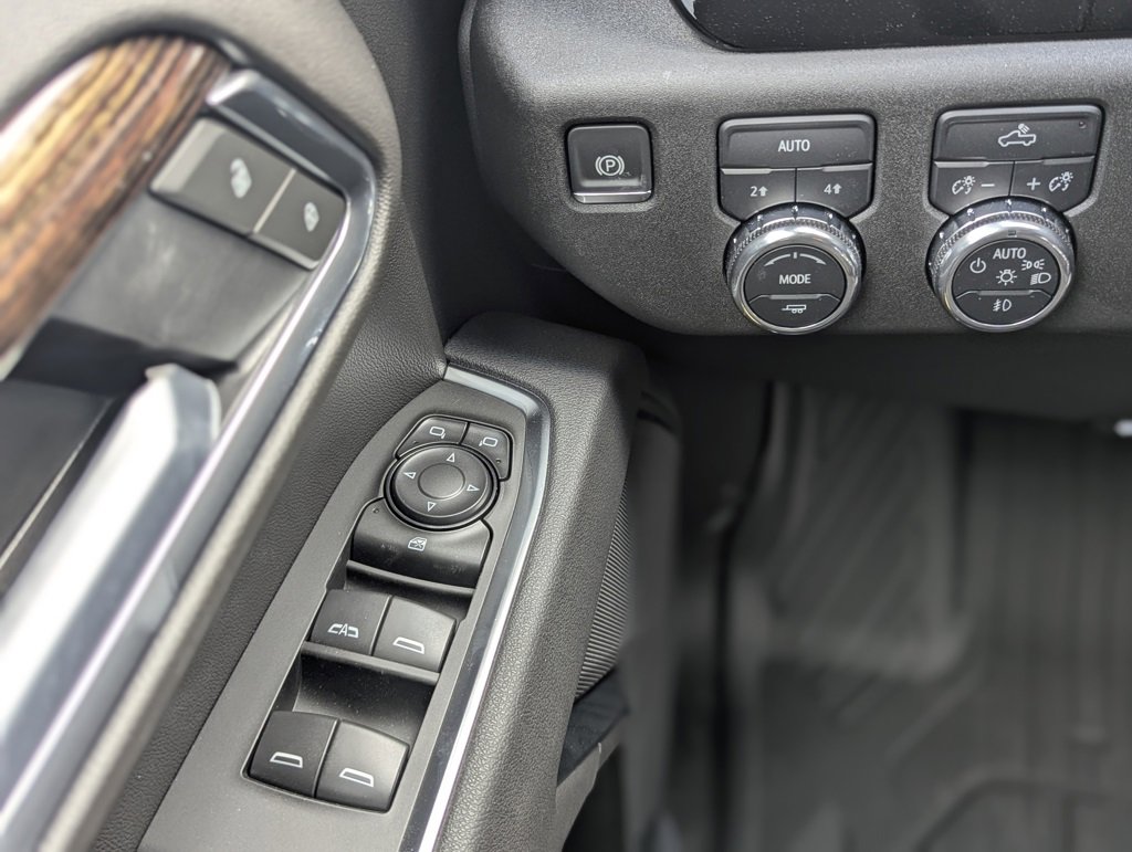 New 2026 GMC Sierra 1500 Elevation image 23