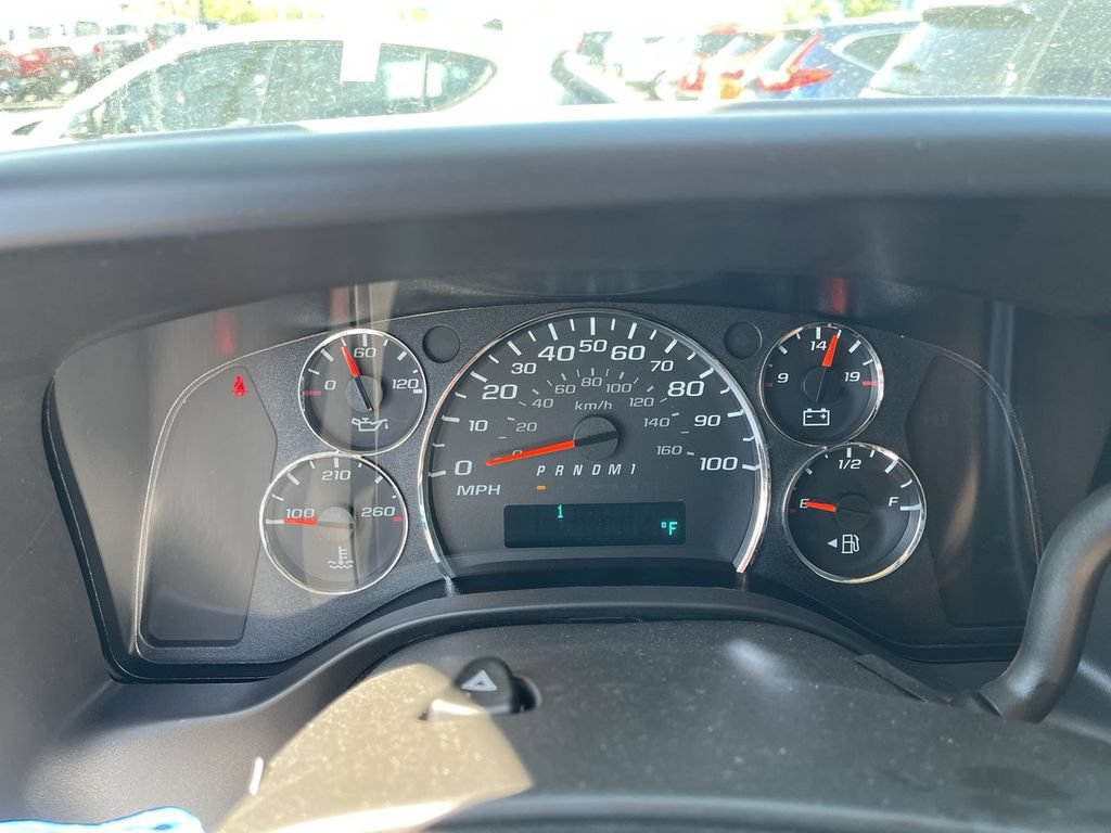 New 2026 Chevrolet Express 2500 Extended w/ Driver Convenience Package RWD image 9
