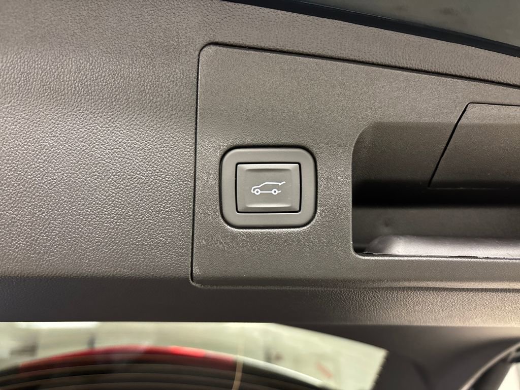 New 2026 Cadillac XT5 Premium Luxury w/ Driver Assist Package image 18