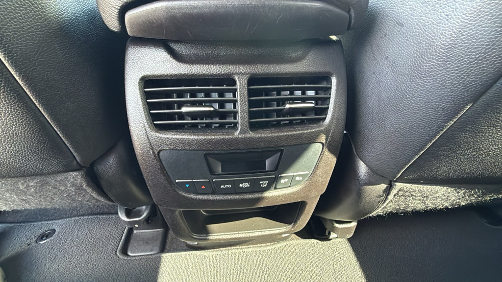 Used 2016 Acura MDX w/ Technology Package FWD image 29