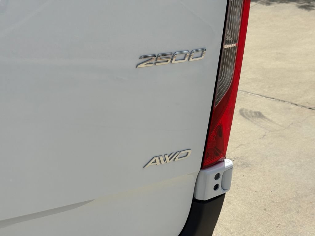 Used 2025 Mercedes-Benz Sprinter 2500 image 11
