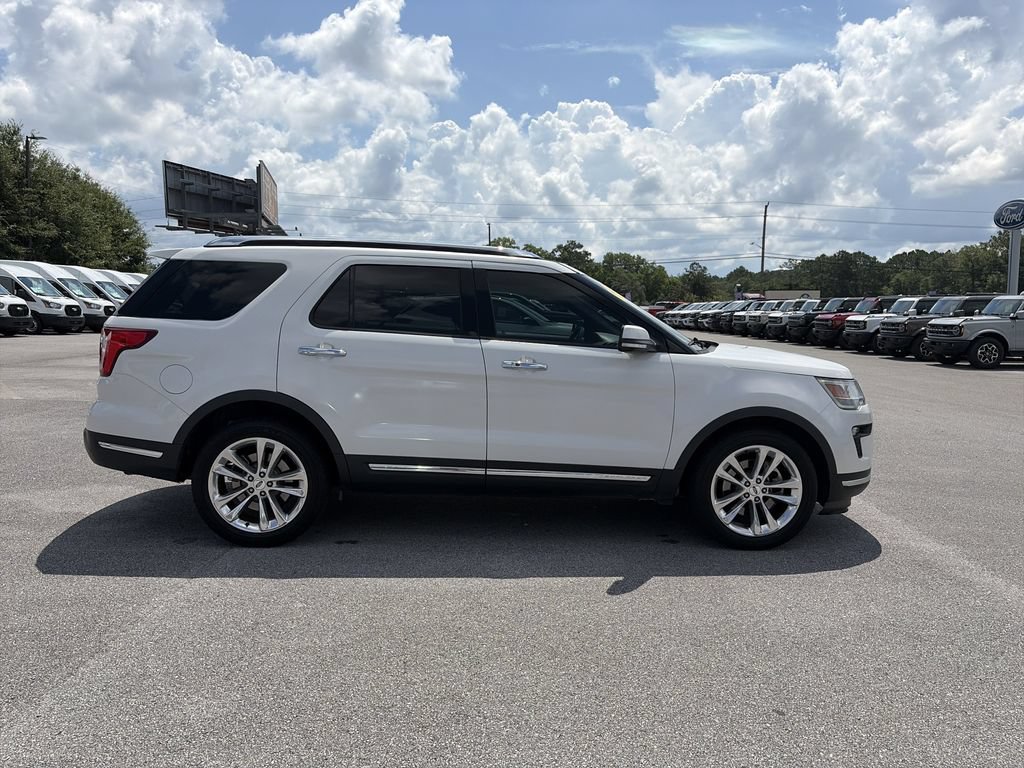Used 2018 Ford Explorer Limited FWD image 8
