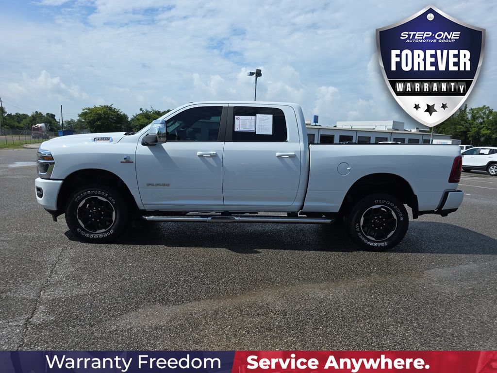 Used 2025 RAM 2500 Laramie AWD/4WD image 4