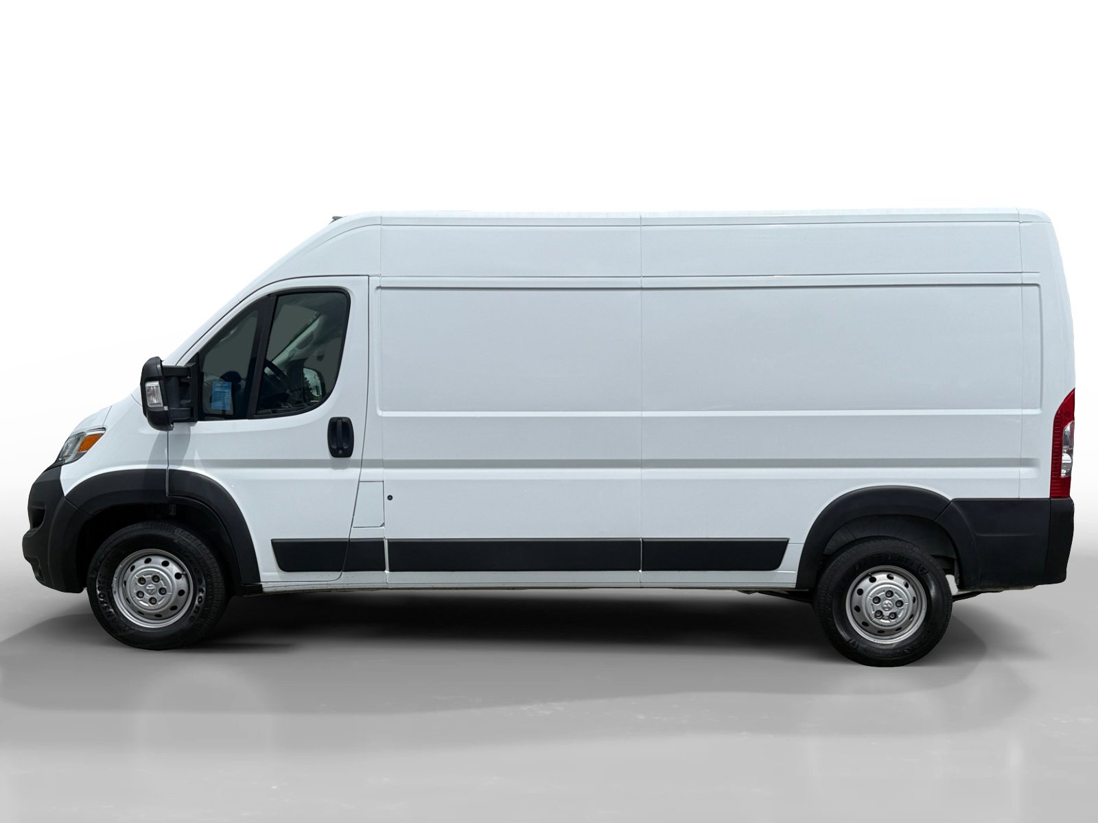 Used 2023 RAM ProMaster 2500 FWD image 2