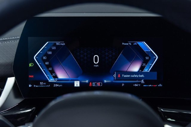 New 2027 BMW X2 xDrive28i AWD/4WD image 2