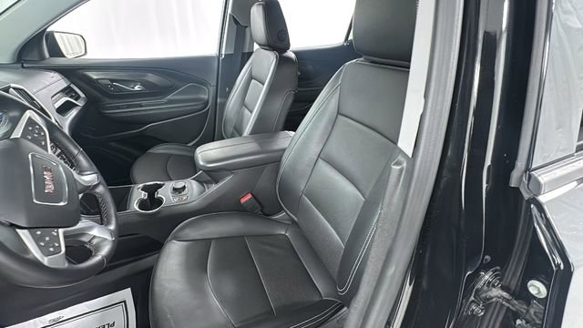 Used 2024 GMC Terrain SLT image 10