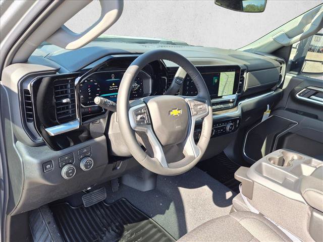 New 2026 Chevrolet Silverado 2500 LT w/ Convenience Package AWD/4WD image 9