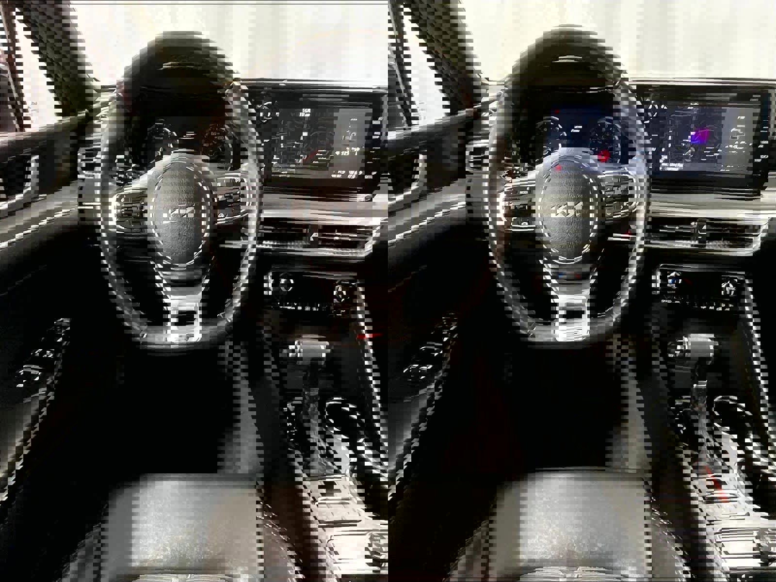 Used 2022 Kia K5 GT-Line image 17