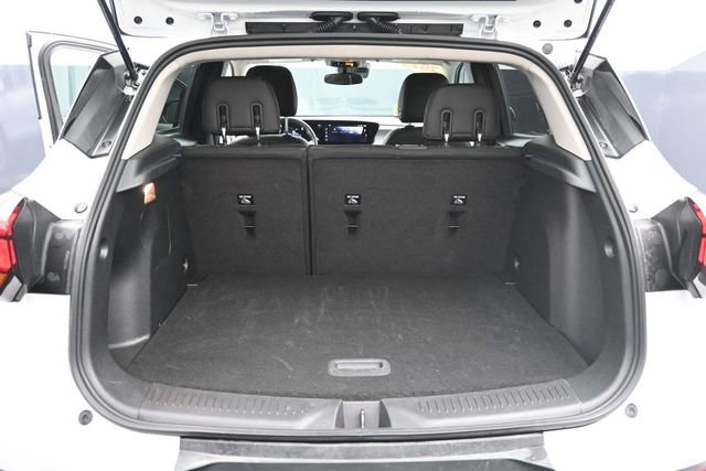 Used 2025 Buick Encore GX Preferred AWD/4WD image 36
