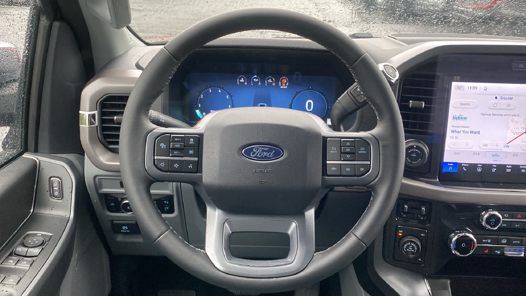 New 2026 Ford F150 XLT w/ Equipment Group 302A MID AWD/4WD image 24