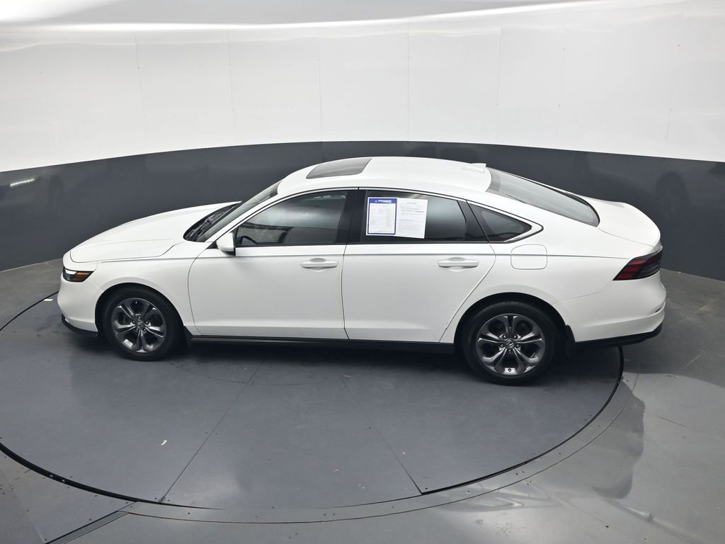 Used 2024 Honda Accord EX image 31