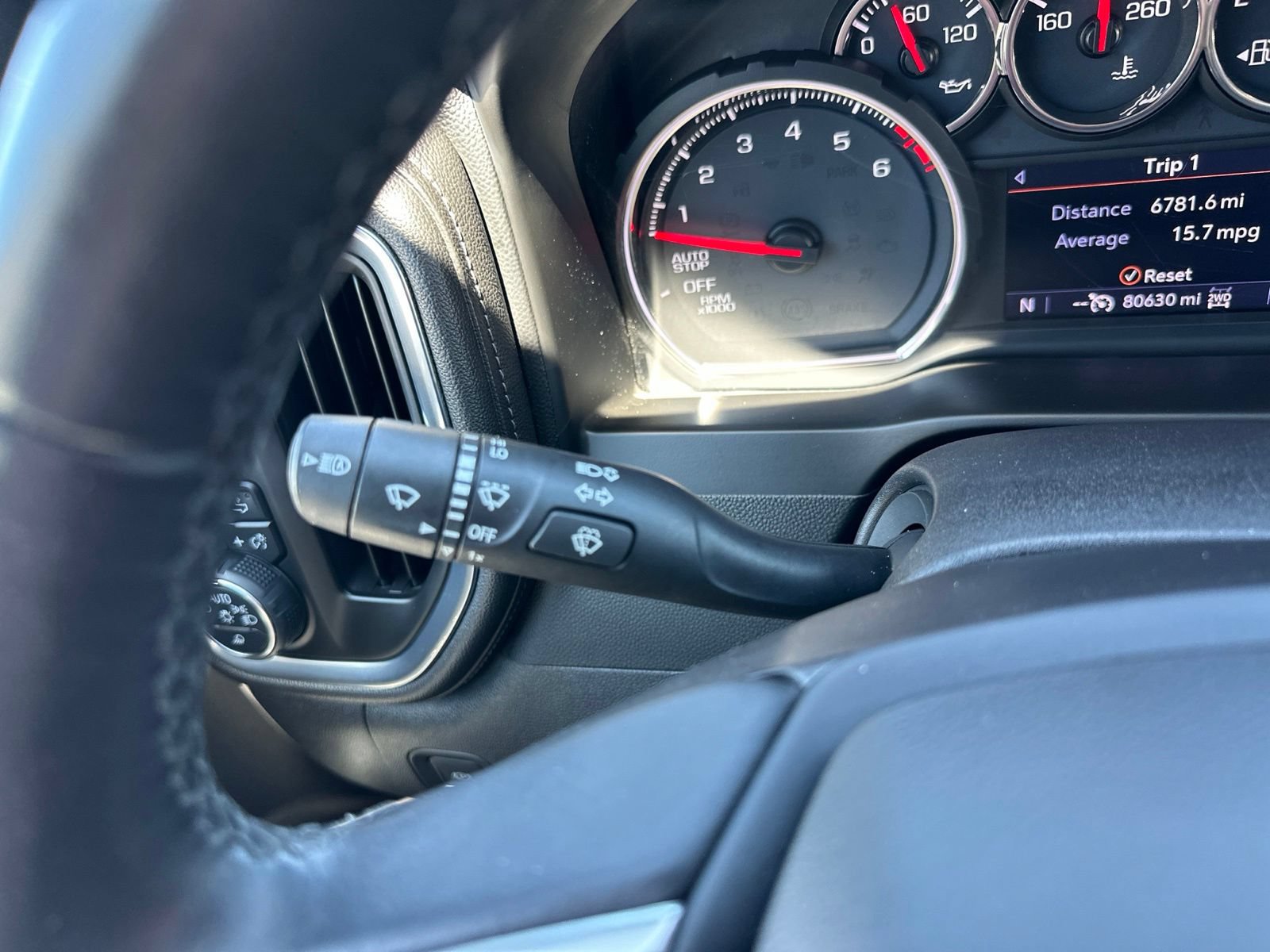 Used 2019 Chevrolet Silverado 1500 LTZ w/ LTZ Premium Package AWD/4WD image 52