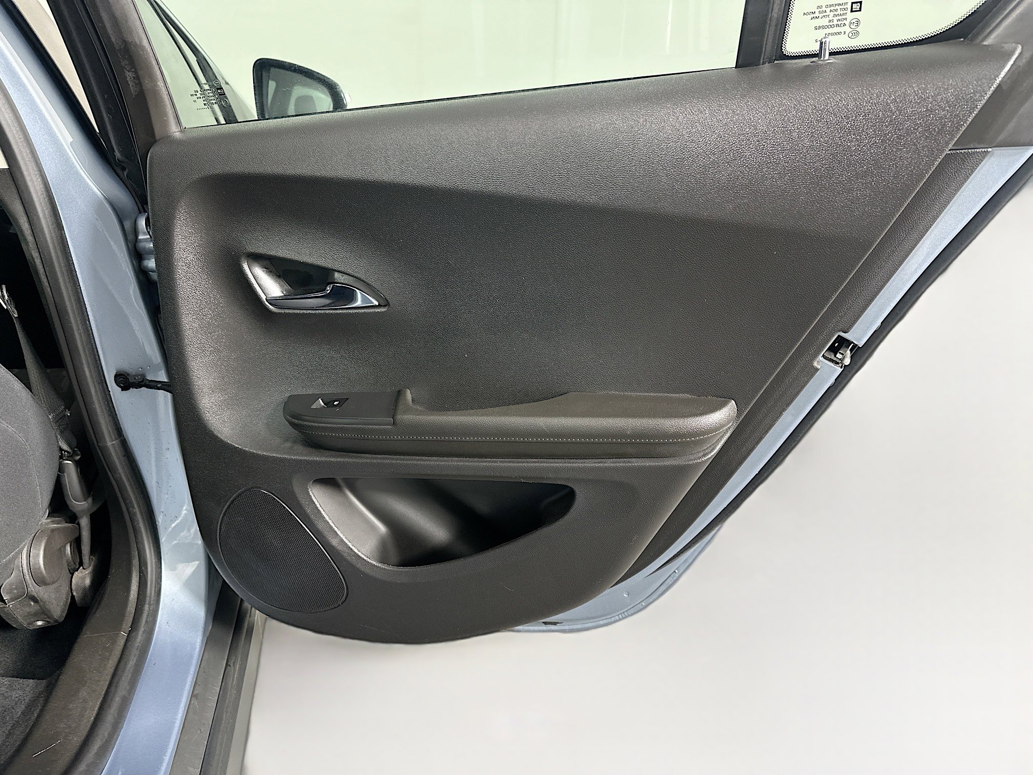 Used 2013 Chevrolet Volt w/ Enhanced Safety Package 2 image 29