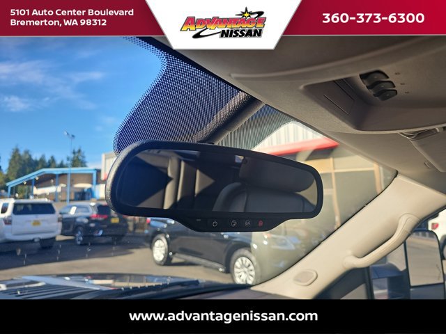 Used 2014 GMC Sierra 3500 Denali AWD/4WD image 15