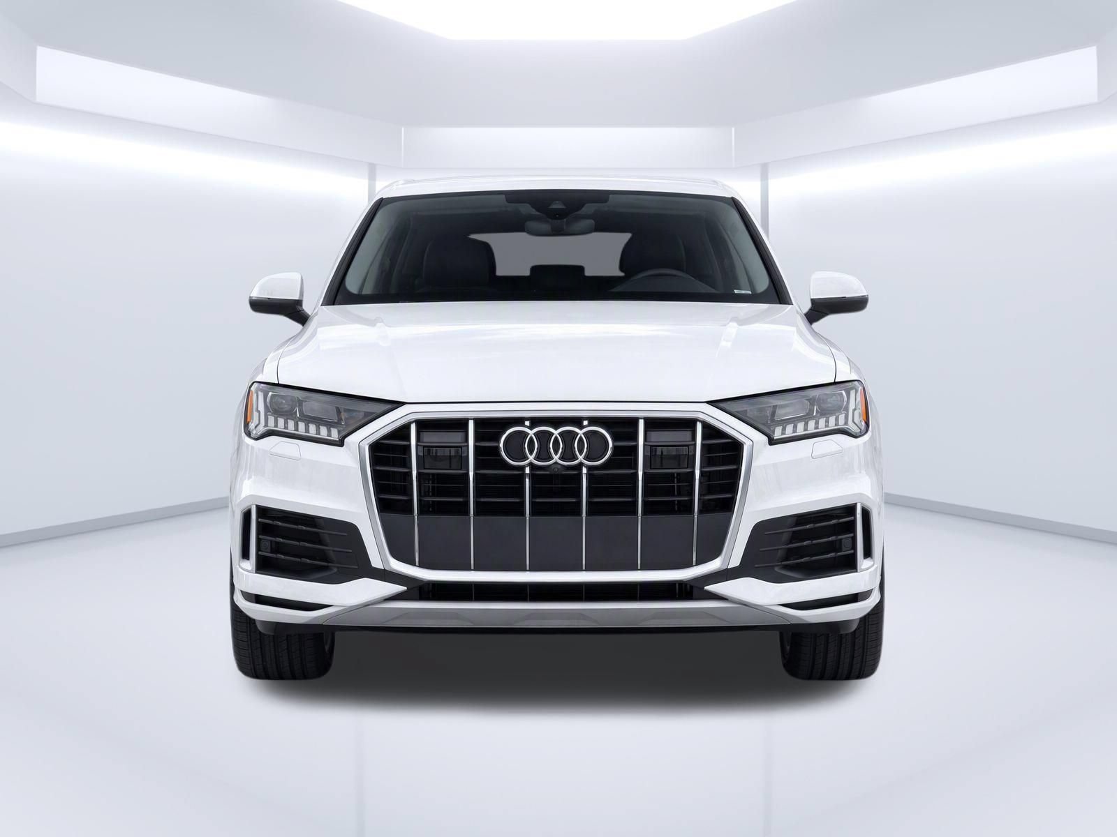 Used 2023 Audi Q7 2.0T Premium Plus w/ Premium Plus Package AWD/4WD image 5