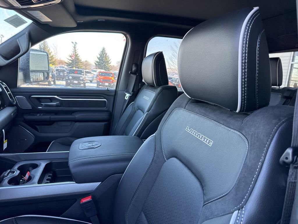 New 2025 RAM 1500 Laramie w/ Night Edition image 17