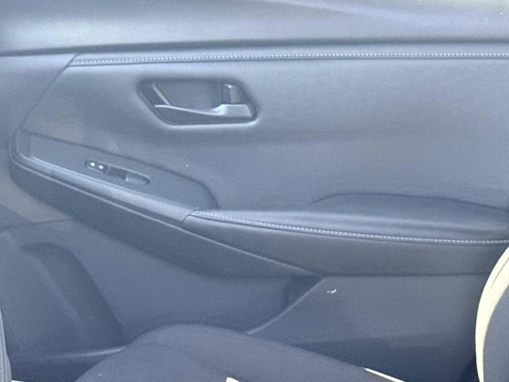 Certified 2025 Nissan Sentra S FWD image 19