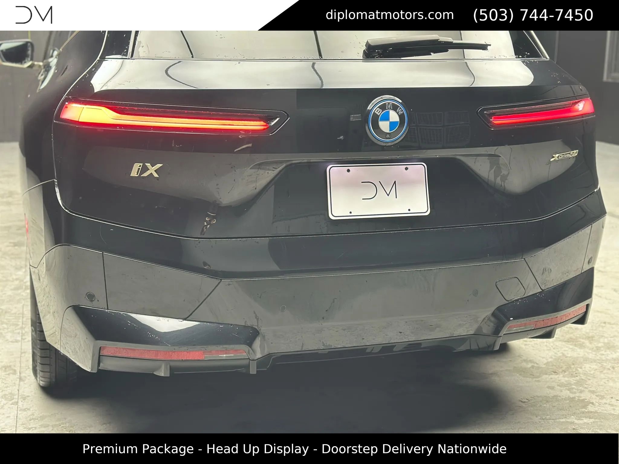 Used 2022 BMW iX xDrive50 w/ Premium Package image 16