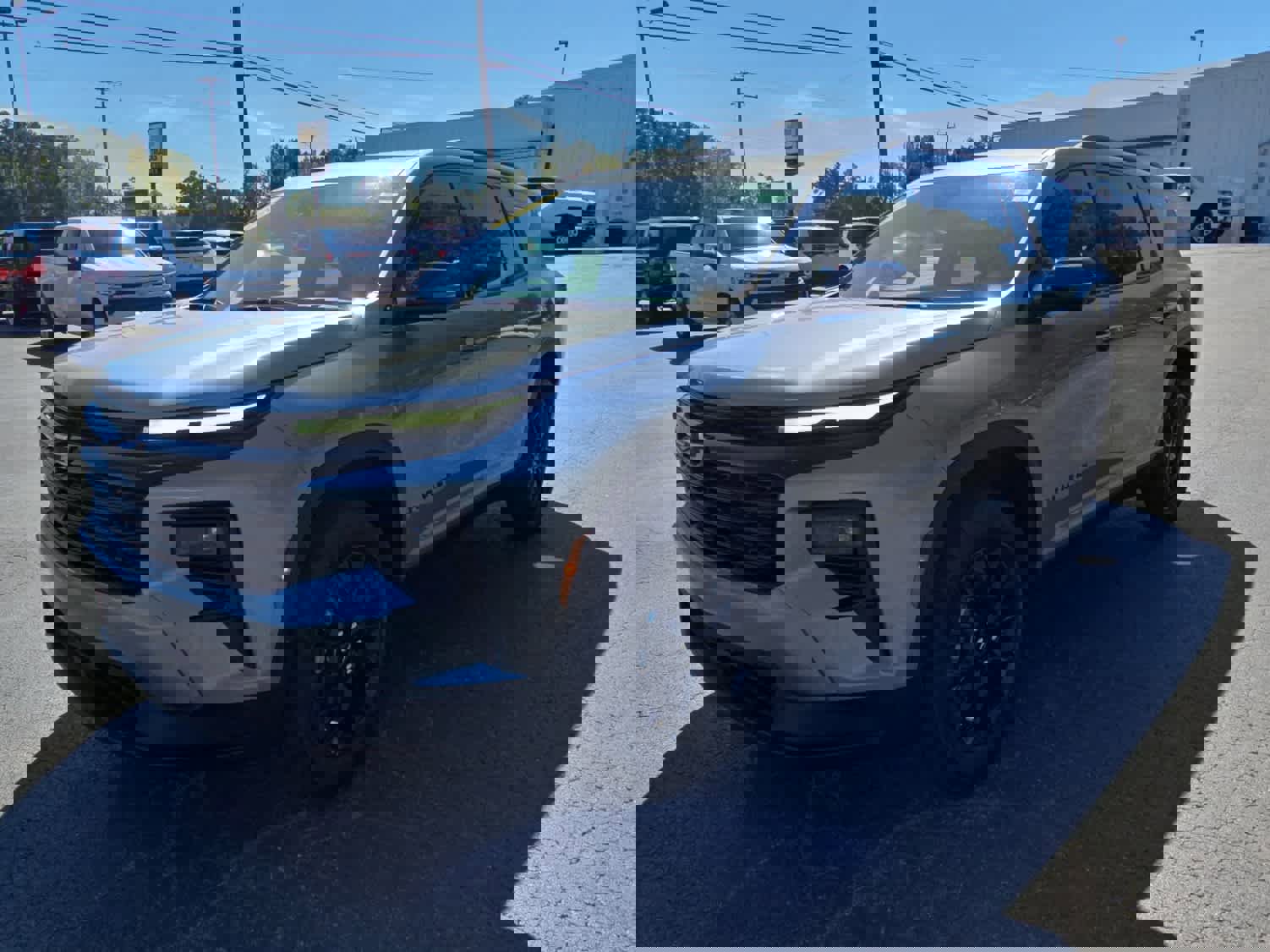 New 2026 Chevrolet Traverse LT w/ Midnight/Sport Edition image 3