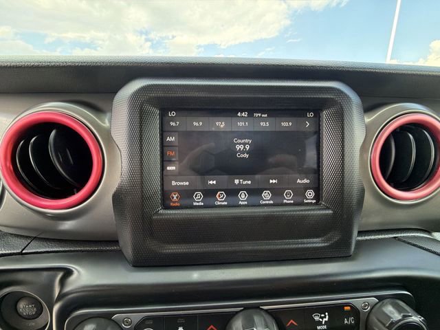 Used 2021 Jeep Gladiator Sport AWD/4WD image 14