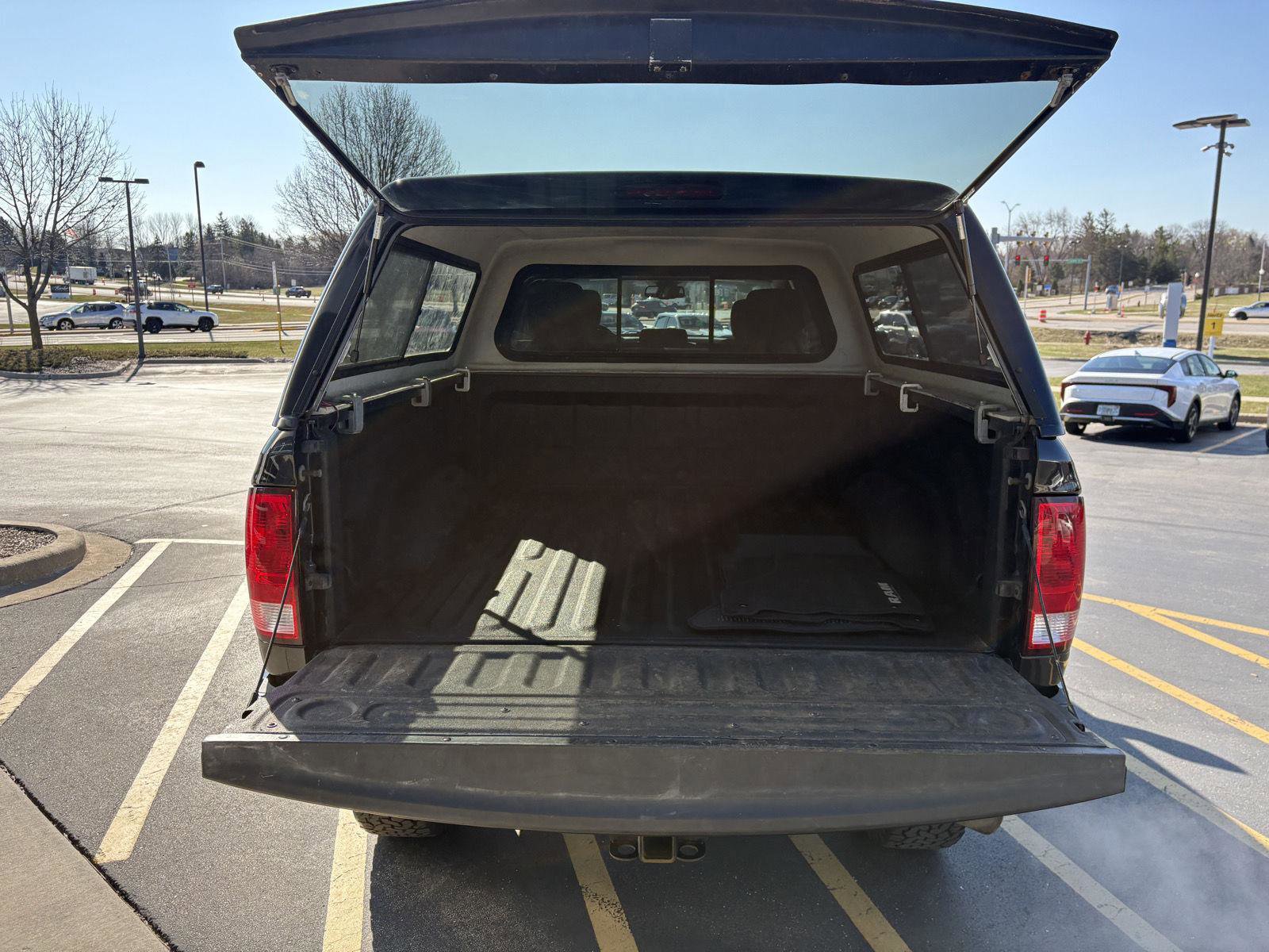 Used 2017 RAM 2500 Big Horn w/ Sport Appearance Group image 7