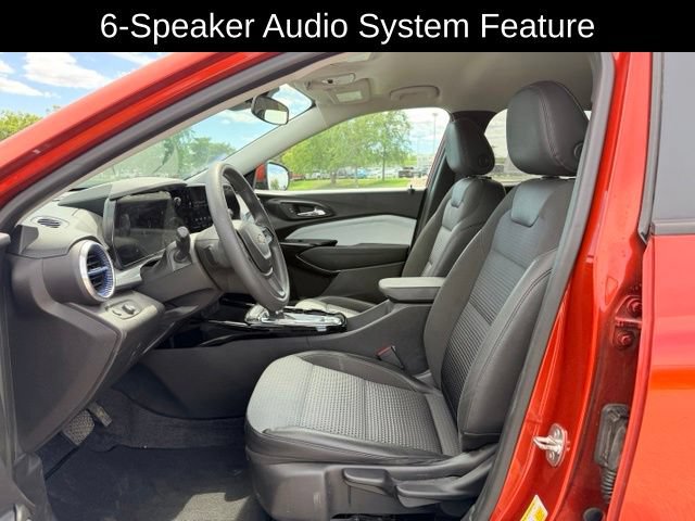Certified 2024 Chevrolet Trax LT FWD image 8