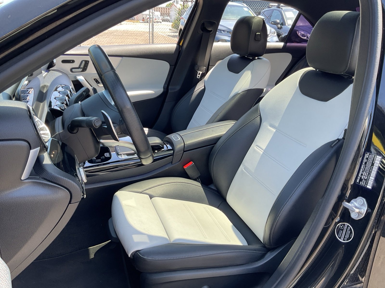 Used 2020 Mercedes-Benz A 35 AMG 4MATIC image 18