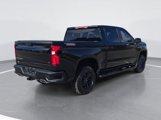 Used 2022 Chevrolet Silverado 1500 LT Trail Boss image 3