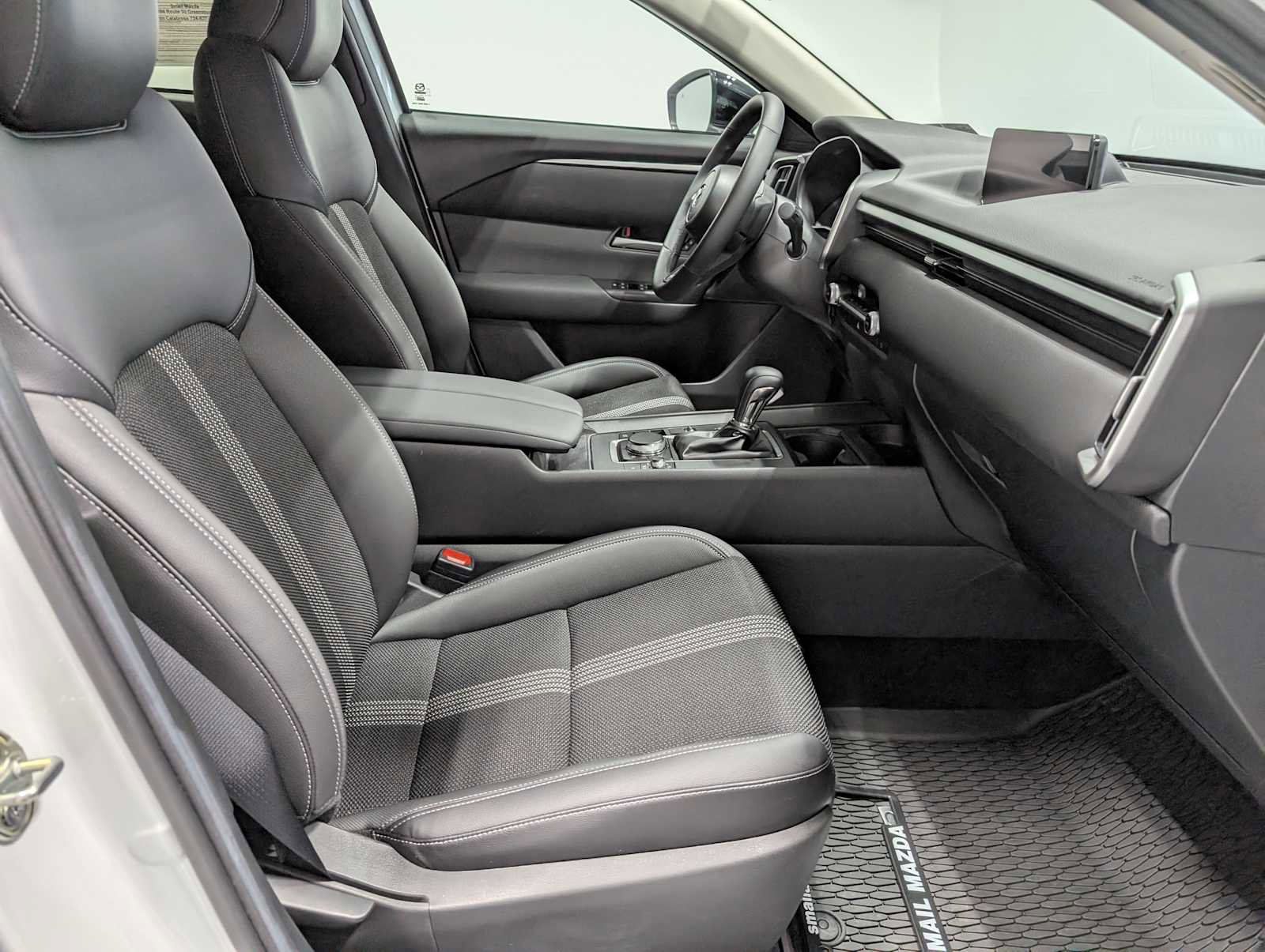 Certified 2025 MAZDA CX-50 AWD 2.5 S w/ Weather Package image 38