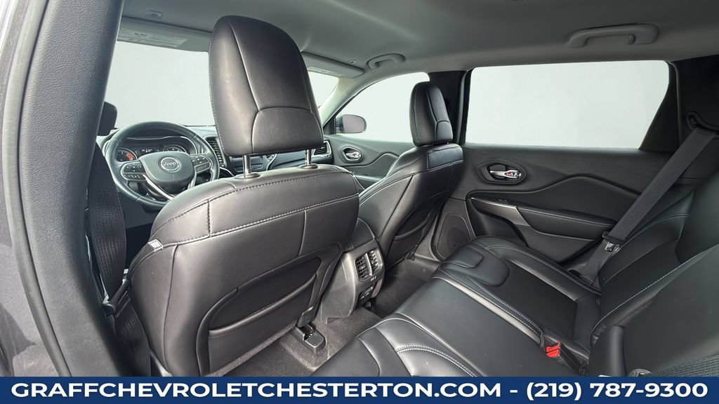 Used 2019 Jeep Cherokee Latitude Plus AWD/4WD image 40