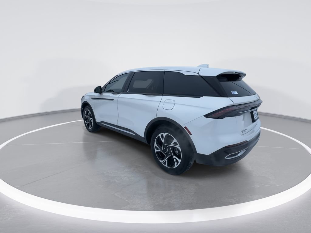 New 2026 Lincoln Nautilus Premier image 6