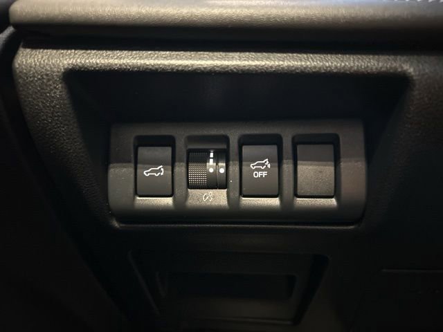 Used 2025 Subaru Outback Limited image 74