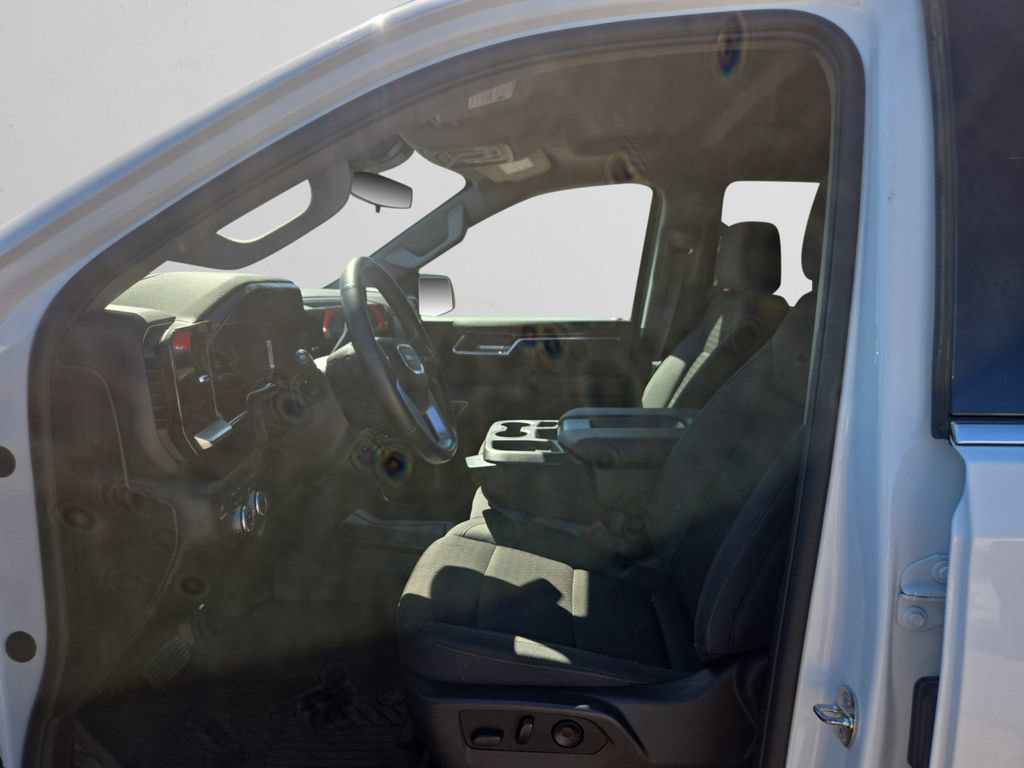 Used 2024 GMC Sierra 1500 SLE w/ Preferred Package AWD/4WD image 10