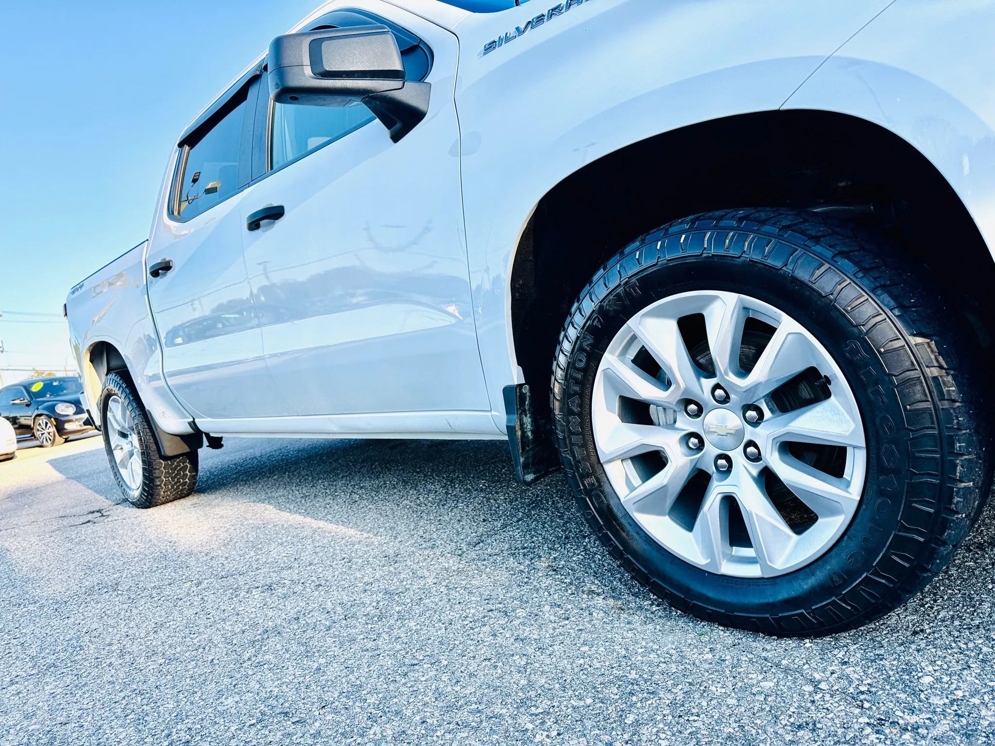 Used 2022 Chevrolet Silverado 1500 Custom image 10