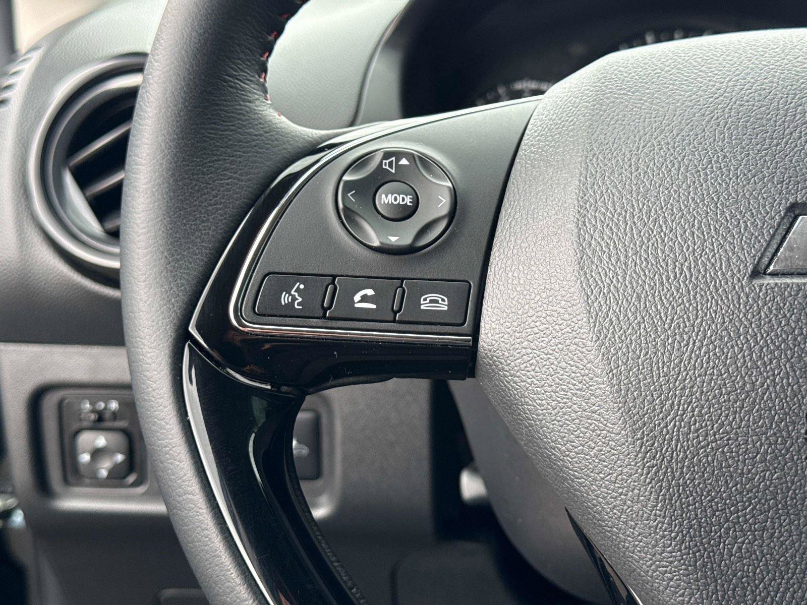 Used 2024 Mitsubishi Mirage Black Edition image 28