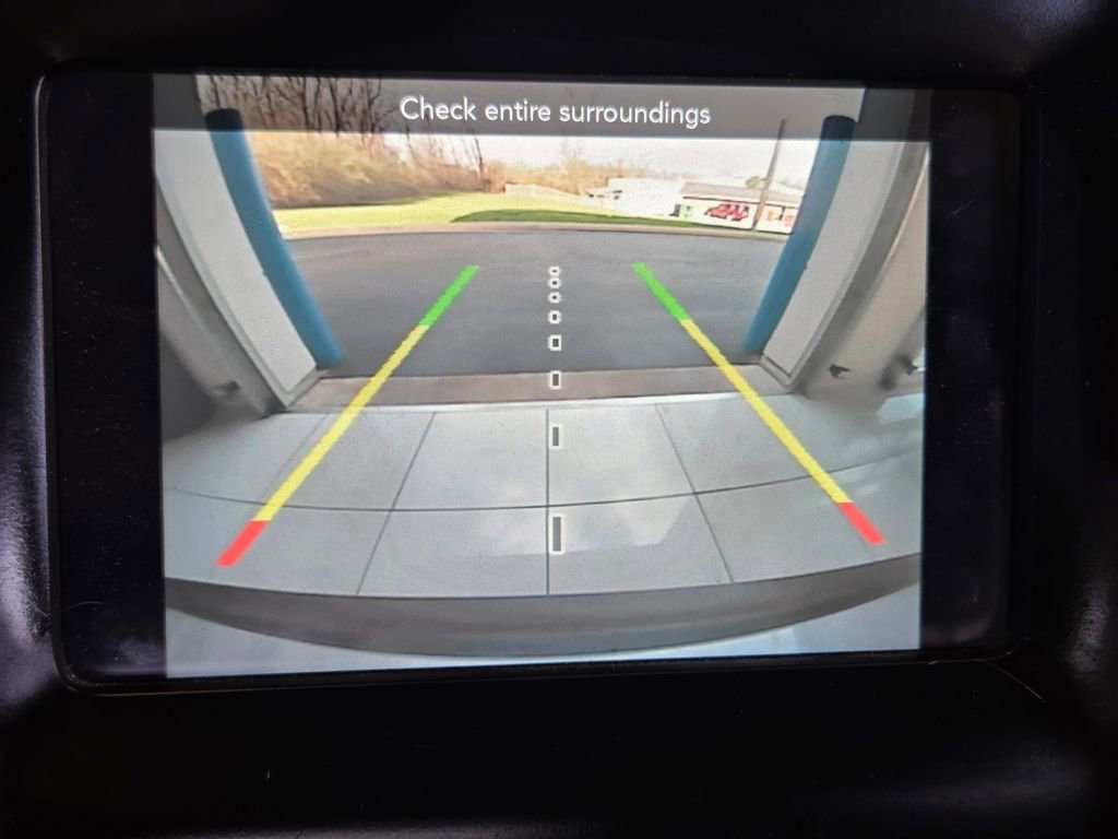 Used 2019 Jeep Cherokee Latitude Plus w/ Comfort/Convenience Group image 47