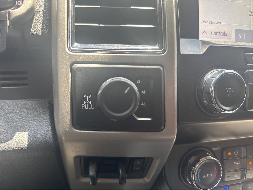 Used 2021 Ford F350 Lariat w/ Tremor Off-Road Package image 26